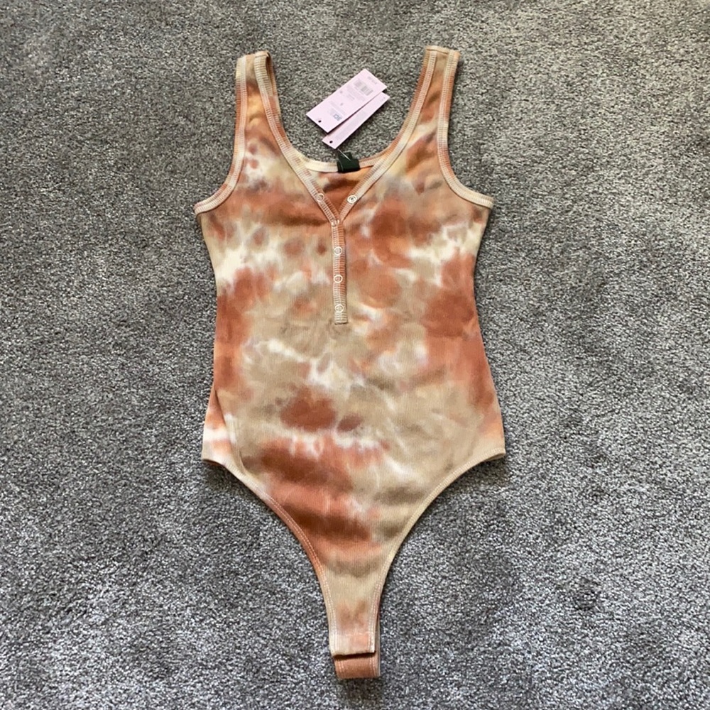 NWT wild fable Tie-Die Bodysuit
